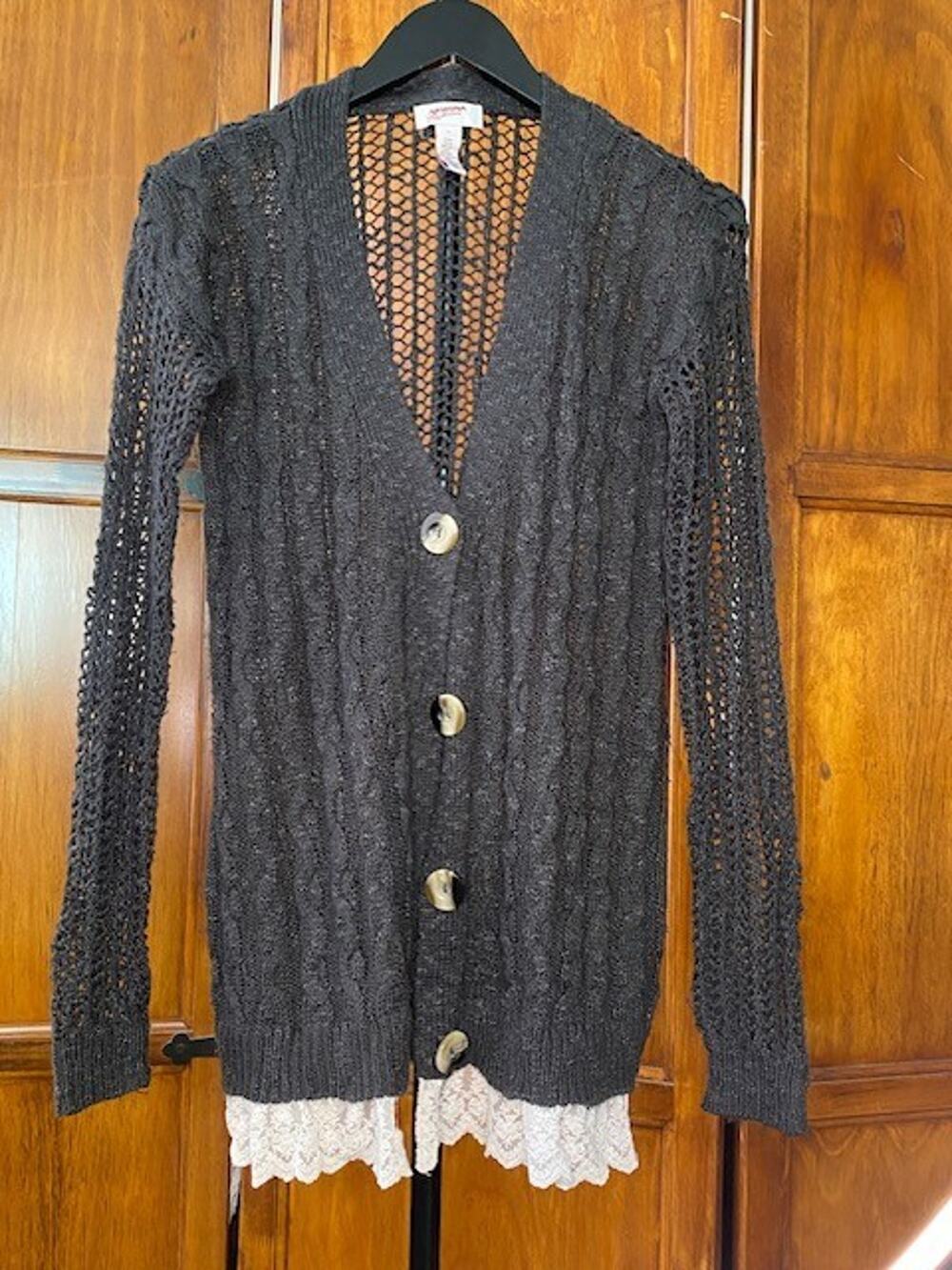 Arizona Jean Co Wom Small Black Open Knit Cardigan Lace Hem Boho Layered Sweater